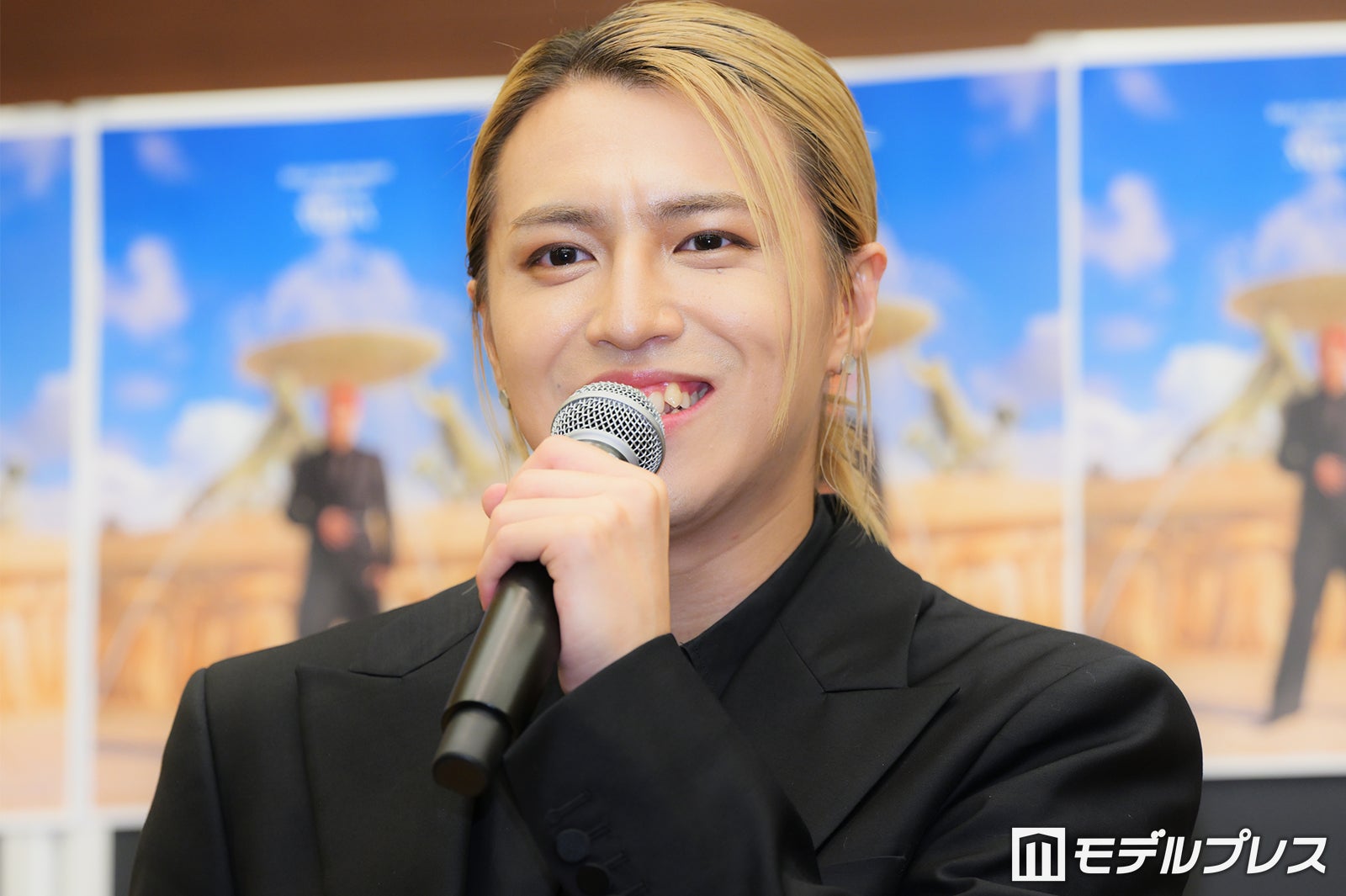 タカシ「人生半分が超特急」グループへの感謝語る ”8号車”意識の写真集お気に入りページも解説