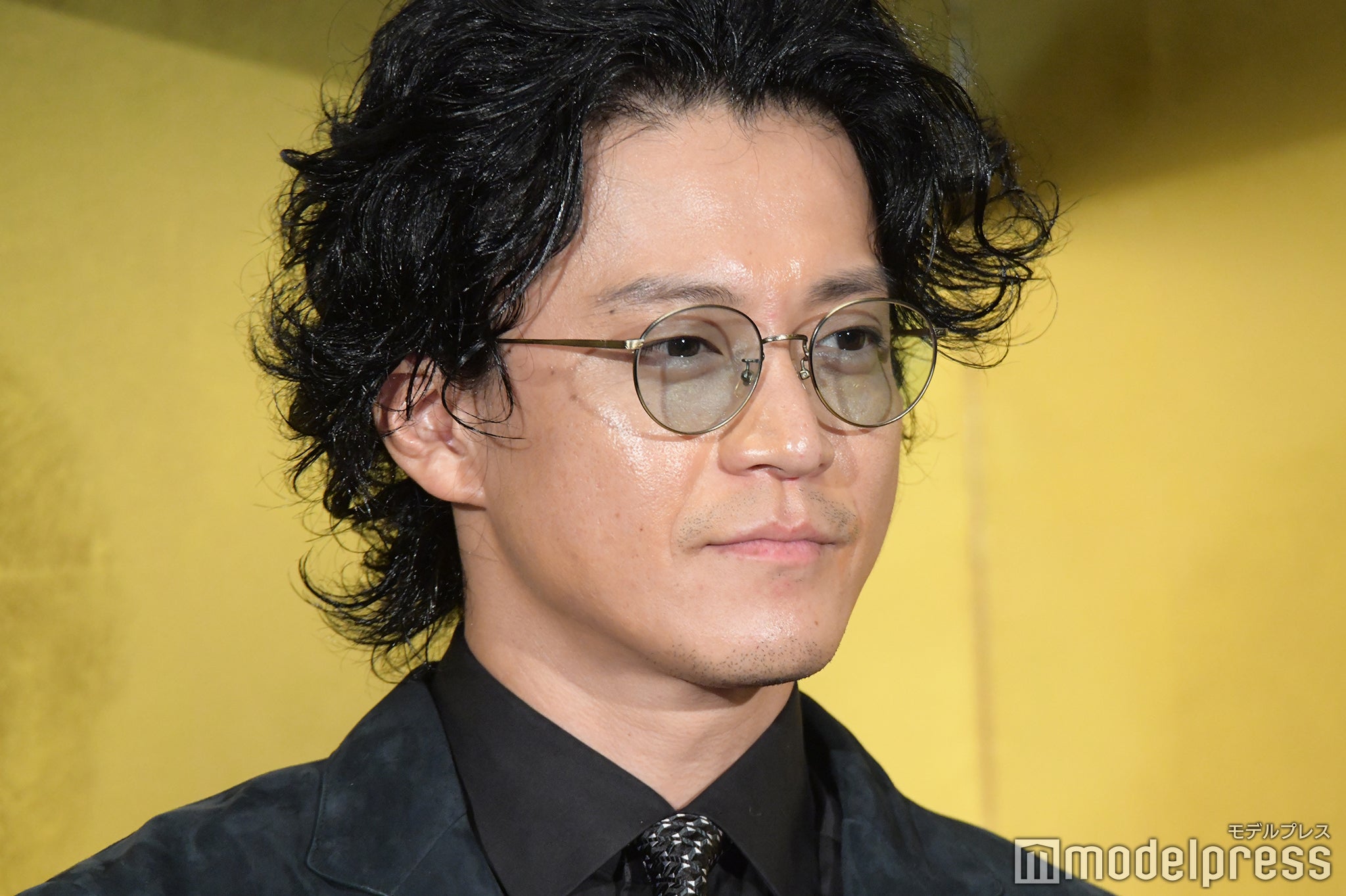 小栗旬（C）モデルプレス