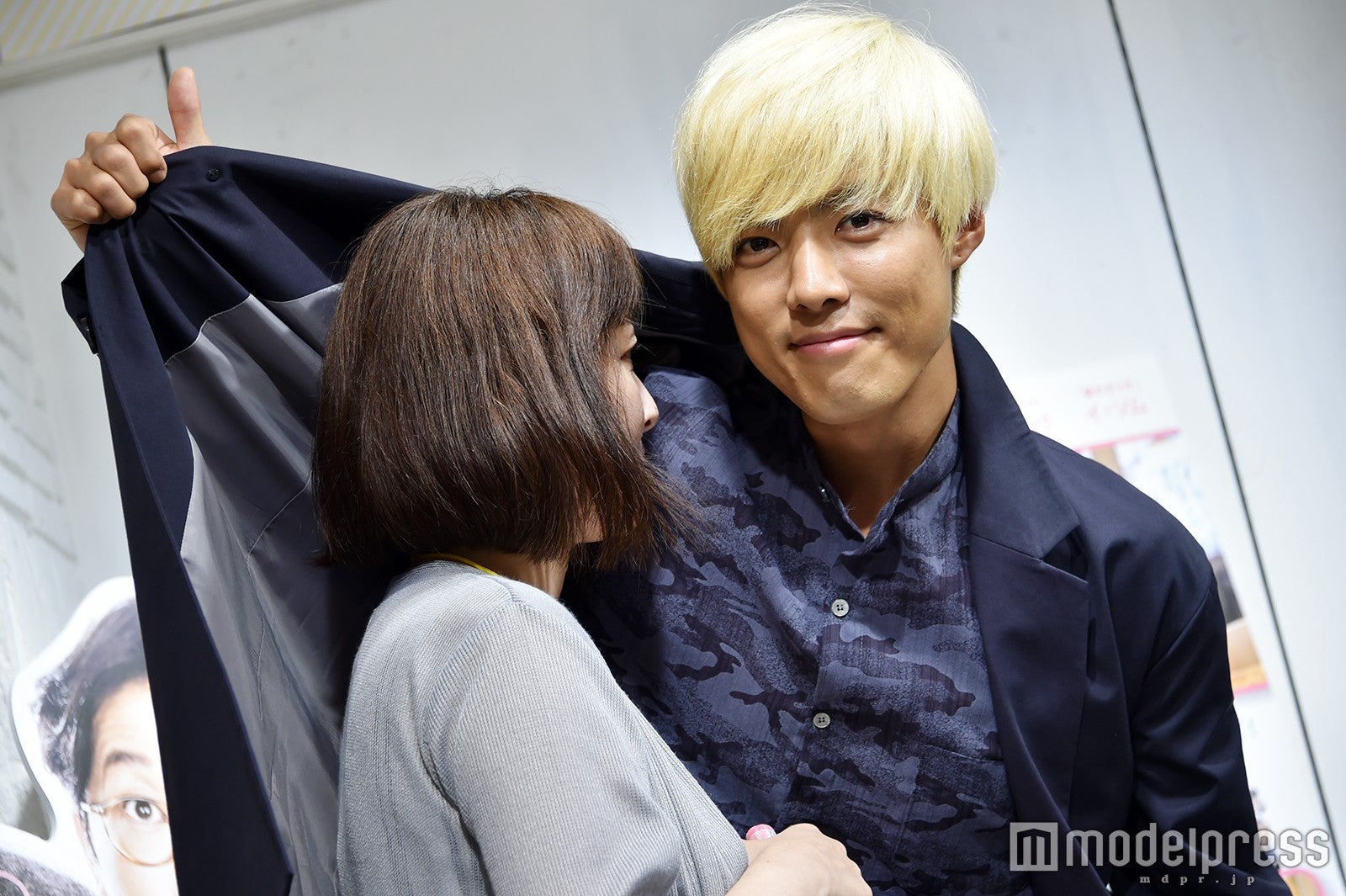 “韓国で最も有名な日本人”KangNamは「NGなし」 ファンと超接近「チューしよっか」