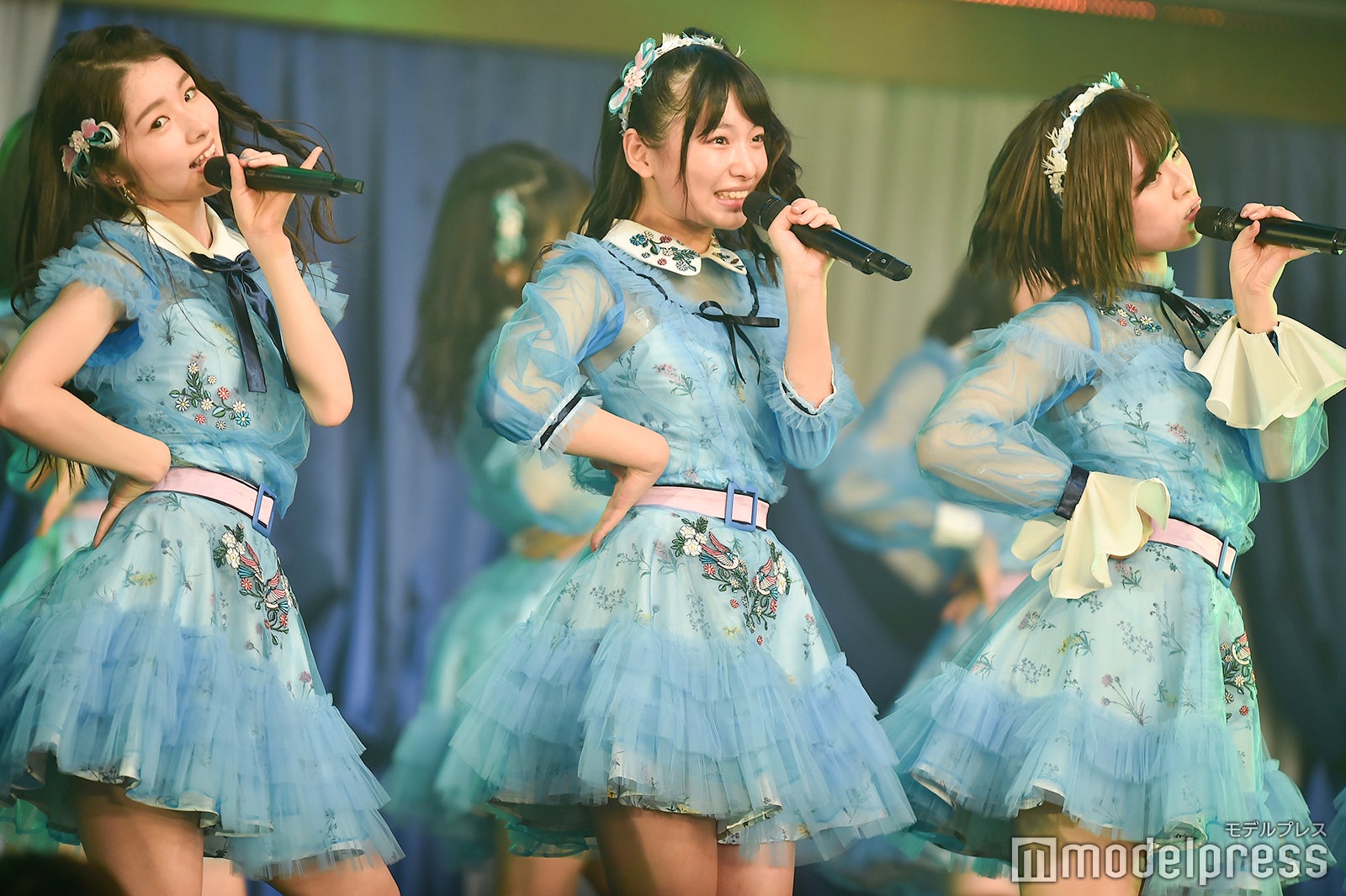 岩立沙穂、久保怜音、佐藤栞「AKB48 チームB単独コンサート～女神は可愛いだけじゃない～」 （C）モデルプレス