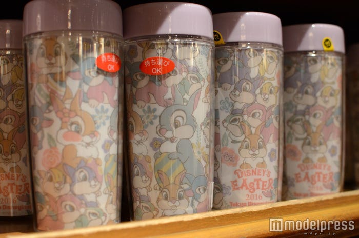 タンブラー¥1,500(C)モデルプレス