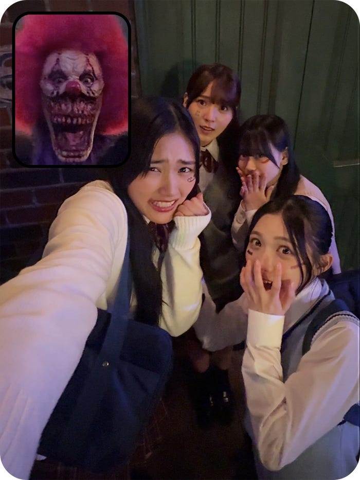 (後列)中嶋優月、山下瞳月(前列)山崎天、谷口愛季/TM &(C)Universal Studios. All rights reserved.