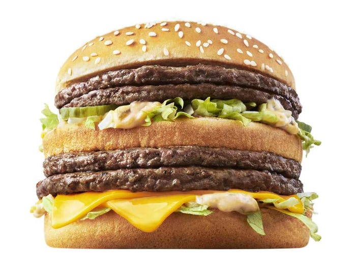 ギガビッグマック/画像提供:日本マクドナルド