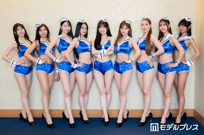 (左から)夏実晴香、早麻おと、瀬名ひなの、白石希望、美輪咲月、広瀬晏夕、Naomi Amemiya、櫻木はる、犬飼るい(C)モデルプレス