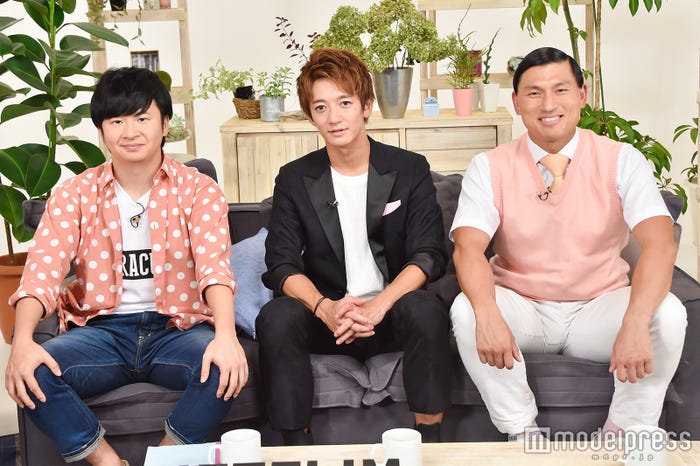 若林正恭、大倉士門、春日俊彰(C)モデルプレス