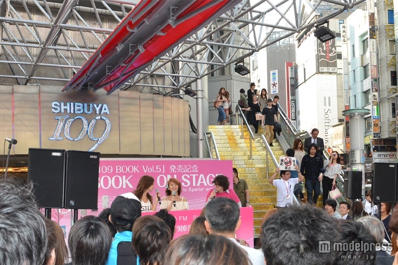 賑わいを見せていた会場風景