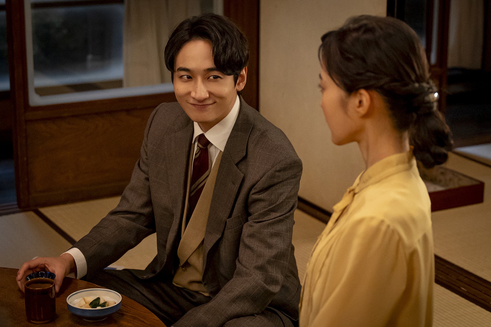小関裕太、生田絵梨花「波うららかに、めおと日和」第3話（C）フジテレビ