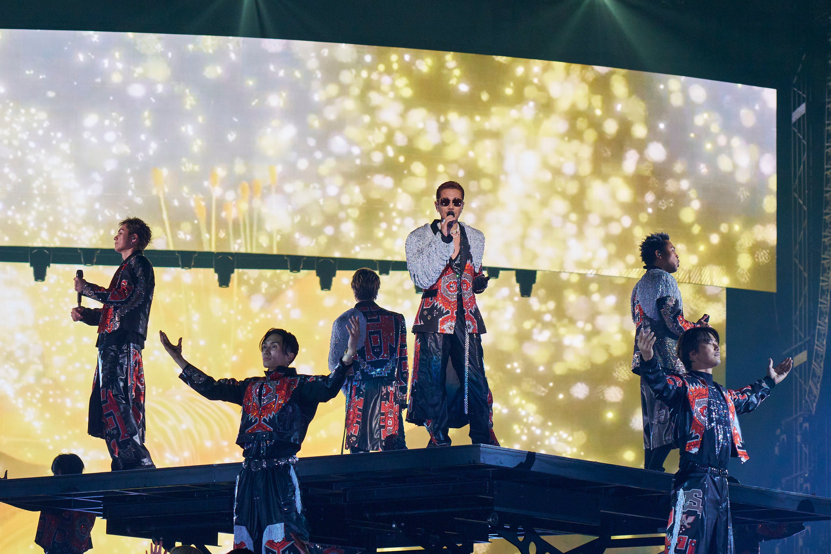 EXILE SHOKICHI、橘ケンチ、EXILE TAKAHIRO、EXILE ATSUSHI、EXILE NESMITH、小林直己（提供写真）