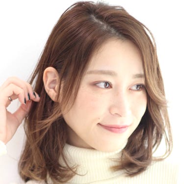 ミディアム 小顔に見える髪型15選 悩み解決の大人おしゃれなヘアカタログ モデルプレス ミディアム 小顔に見える髪型15選 悩み解決の大人おしゃれなヘアカタログ モデルプレス