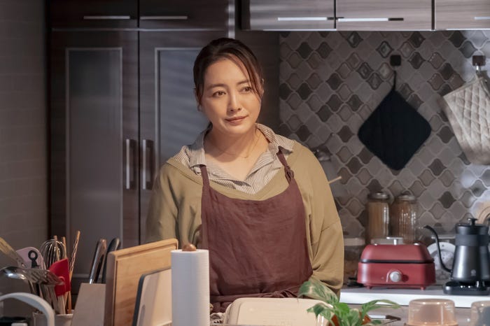 仲間由紀恵「小さい頃は、神様がいて」第1話(C)フジテレビ