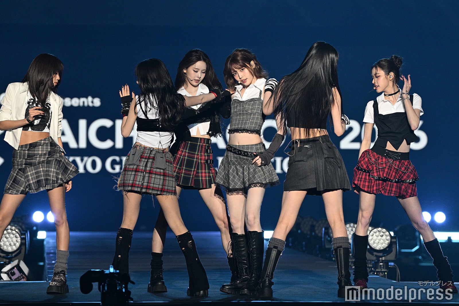 （C）モデルプレス