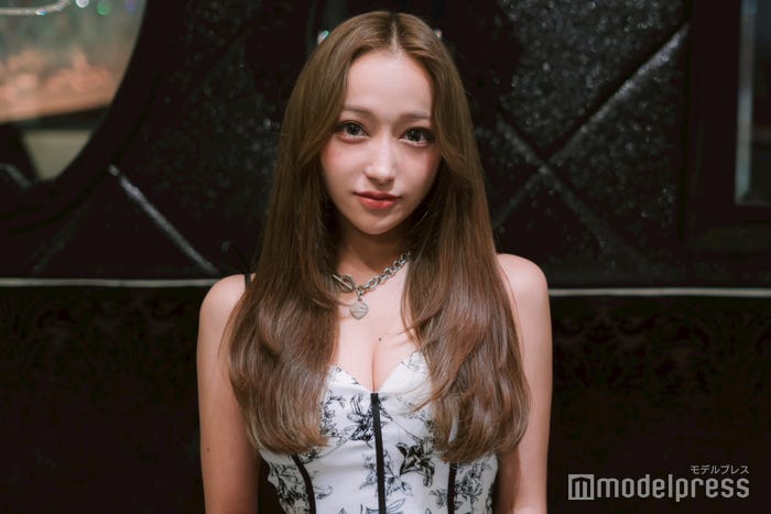 純恋「ヴェルージュ」(C)モデルプレス