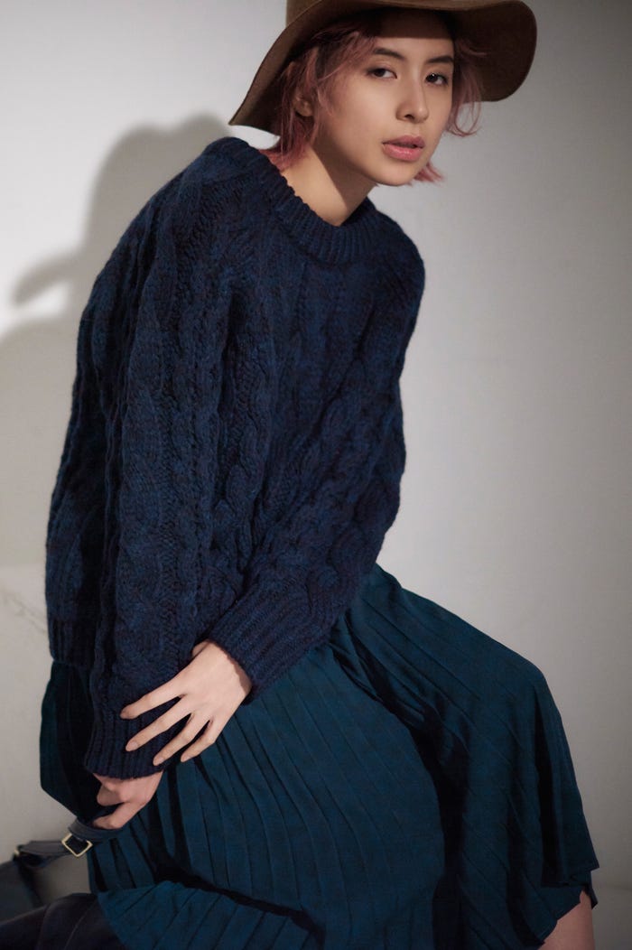 プリーツスカート(C)TOPLOG