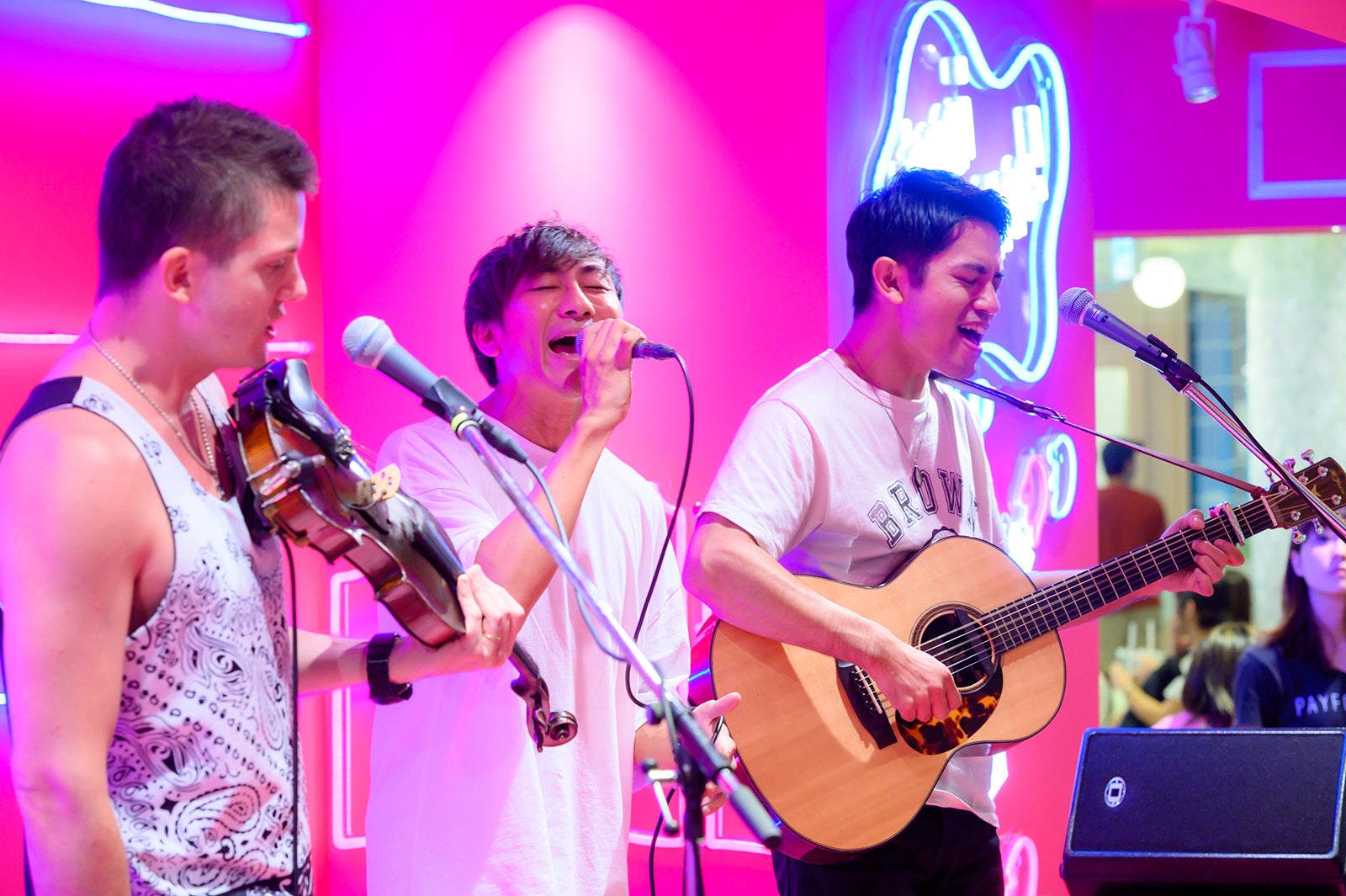 「TGC BEACH 2019 トーク＆ライブ」の様子（提供写真）