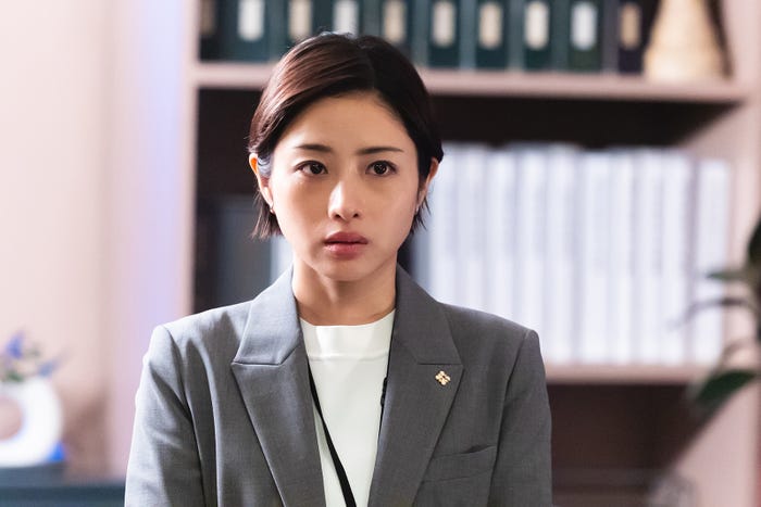 石原さとみ「Destiny」第4話より(C)テレビ朝日