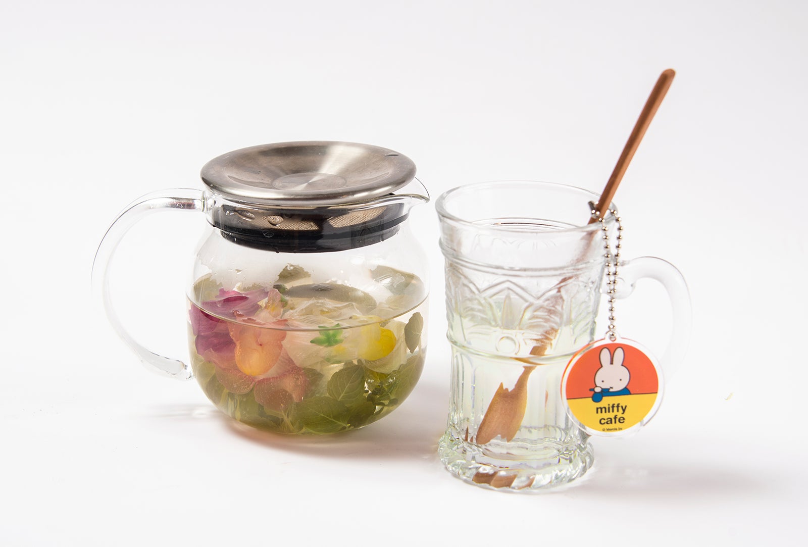 「フレッシュミントティー」アクリルチャーム付き￥980／画像提供：パルコ