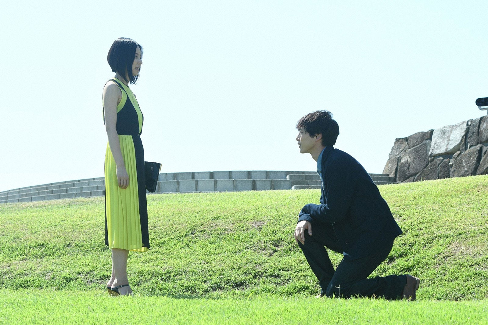 大西礼芳、坂口健太郎／「ごめん、愛してる」第3話より（画像提供：TBS）