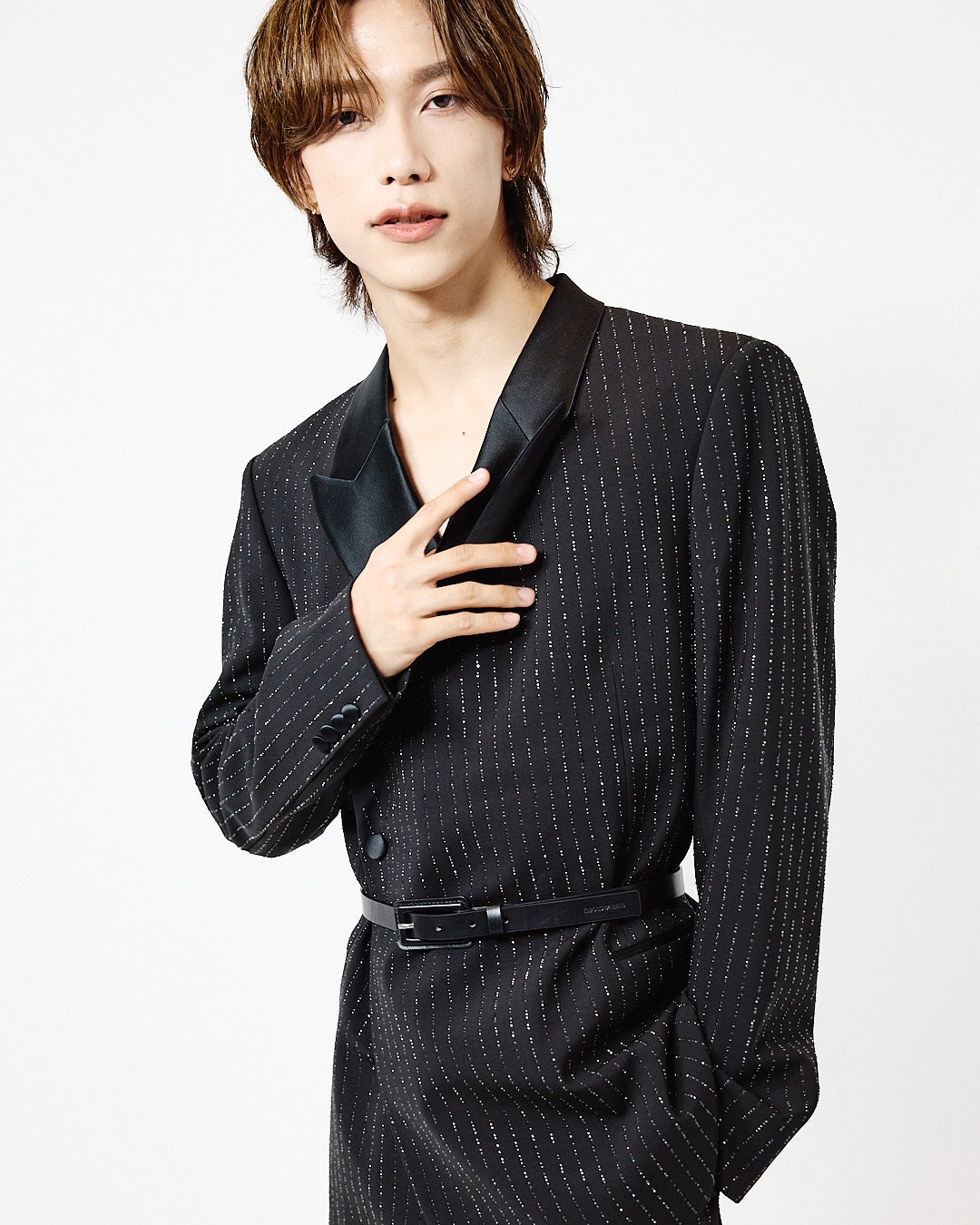 池崎理人「エンポリオ アルマーニ24春夏ウィメンズコレクションショー」より（提供写真）