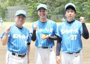 バッテリィズ草野球軍 M-1王者がまさかのマネジャー 寺家は苦笑い「スコア書かしてて申し訳ない」「一番忙しいはずやのに」
