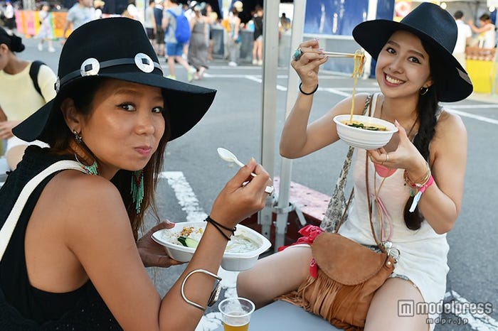 フードエリアも充実