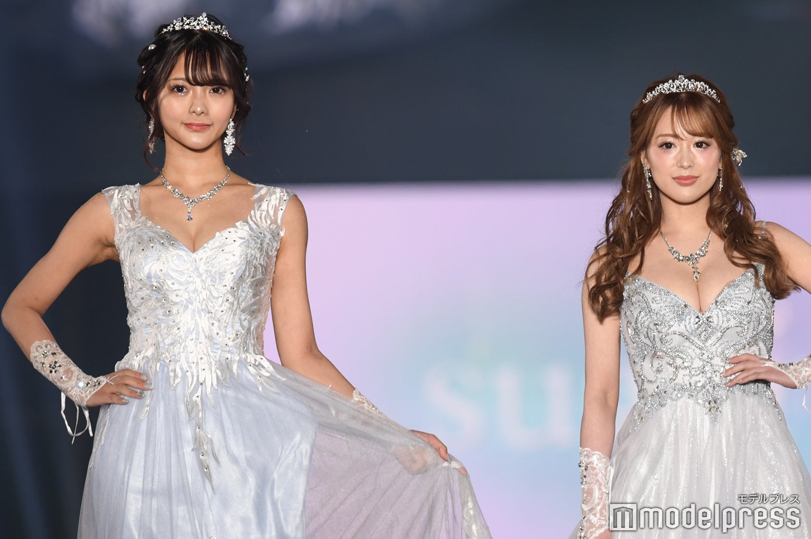 （C）モデルプレス