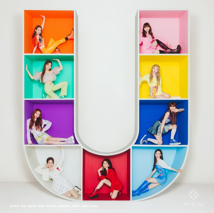 NiziU 1st Album『U』 （C）2021 Sony Music Labels Inc．／JYP Entertainment．