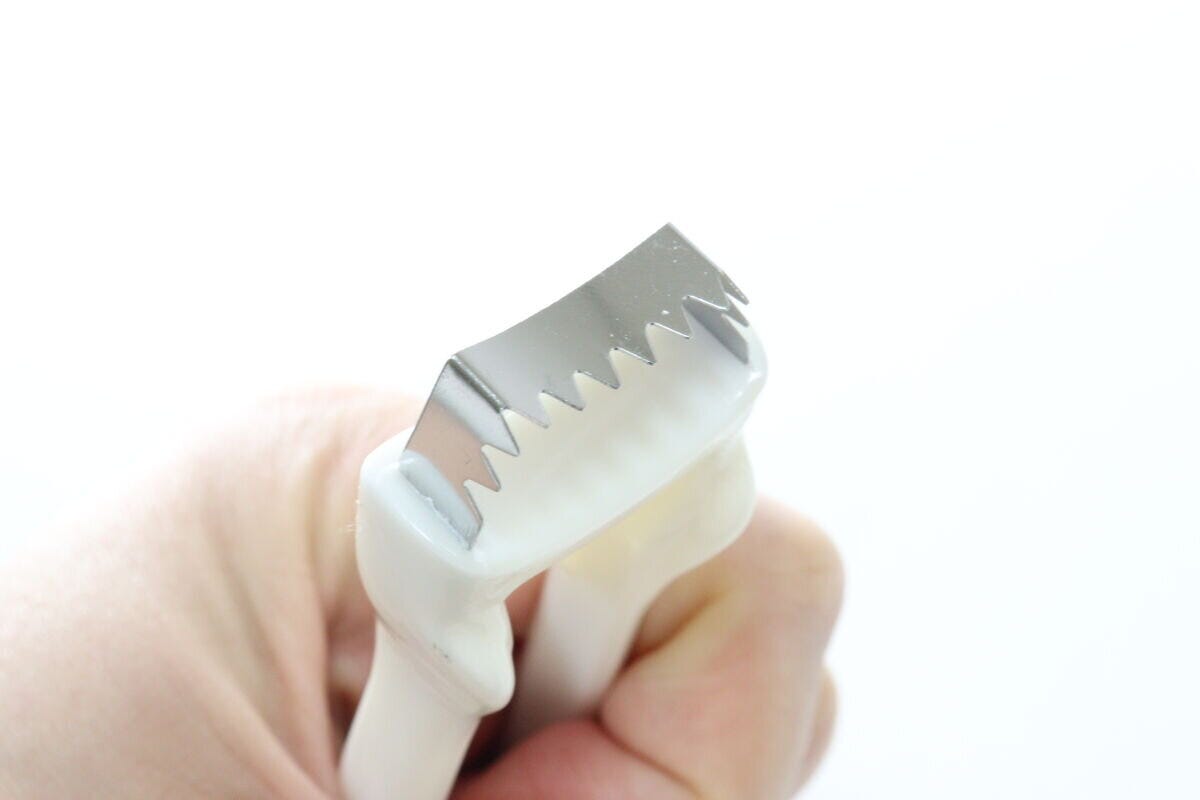 コーンピーラー　形状