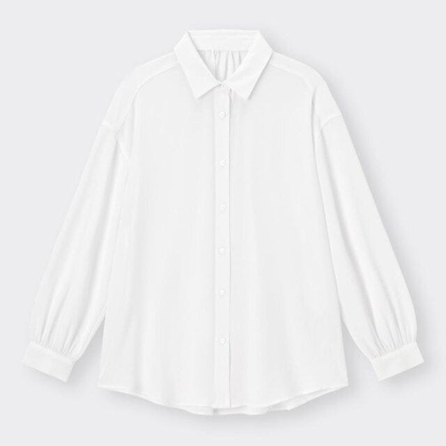 GU キャミワンピ×シアーシャツ 涼しげ モノトーンコーデ asuka イラスト GU キャミワンピ×シアーシャツ 涼しげ モノトーンコーデ asuka イラスト シアーオーバーサイズシャツ