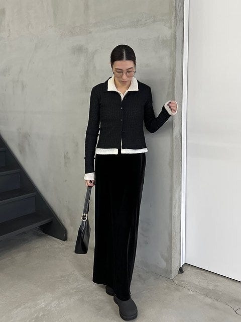 黒スカート コーデ 黒スカートコーデ5