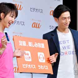 左から:剛力彩芽、伊勢谷友介