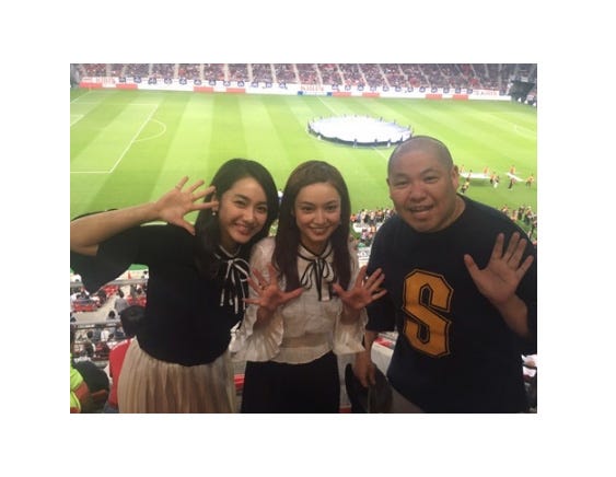 平愛梨 恋人 長友選手は やはり素敵 サッカー観戦で感激 モデルプレス 平愛梨 恋人 長友選手は やはり素敵 サッカー観戦で感激 モデルプレス