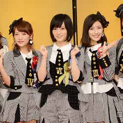 AKB48、次期朝ドラ主題歌に決定 グループ初の抜擢に喜び／（左から）柏木由紀、高橋みなみ、山本彩、渡辺麻友、横山由依