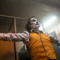 R指定でも不可…『ジョーカー』ヤバすぎ浴槽シーンがカットされていた