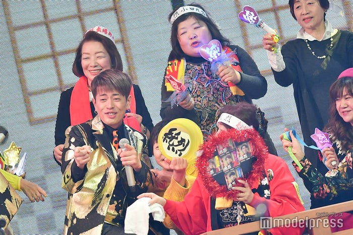 友井雄亮/純烈(C)モデルプレス