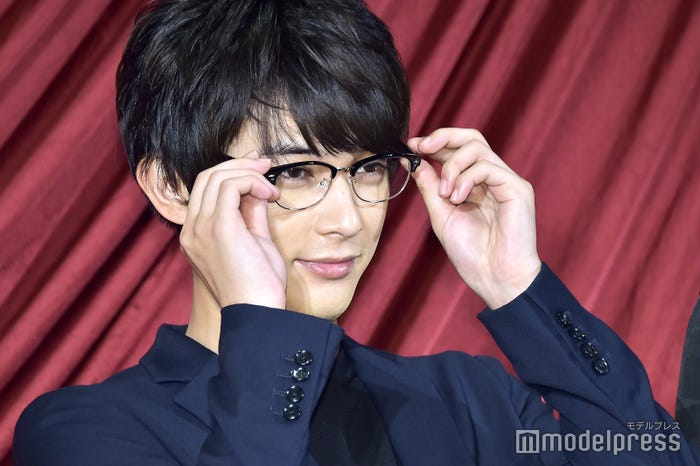 吉沢亮(C)モデルプレス