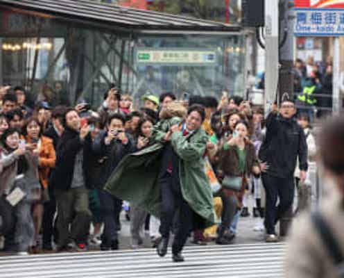 織田裕二 13年ぶり青島演じる!「踊る大捜査線」最新作クランクイン 400人に追われるド迫力シーンも