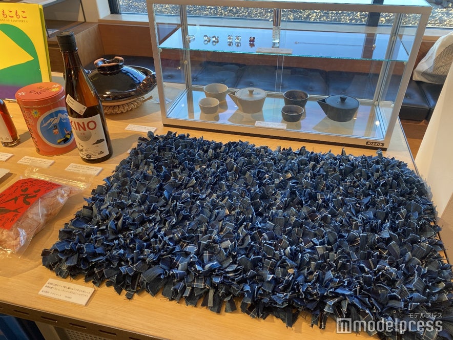 松阪木綿のリボンマットなどご当地ならではのクラフトが揃うところも魅力（C）モデルプレス