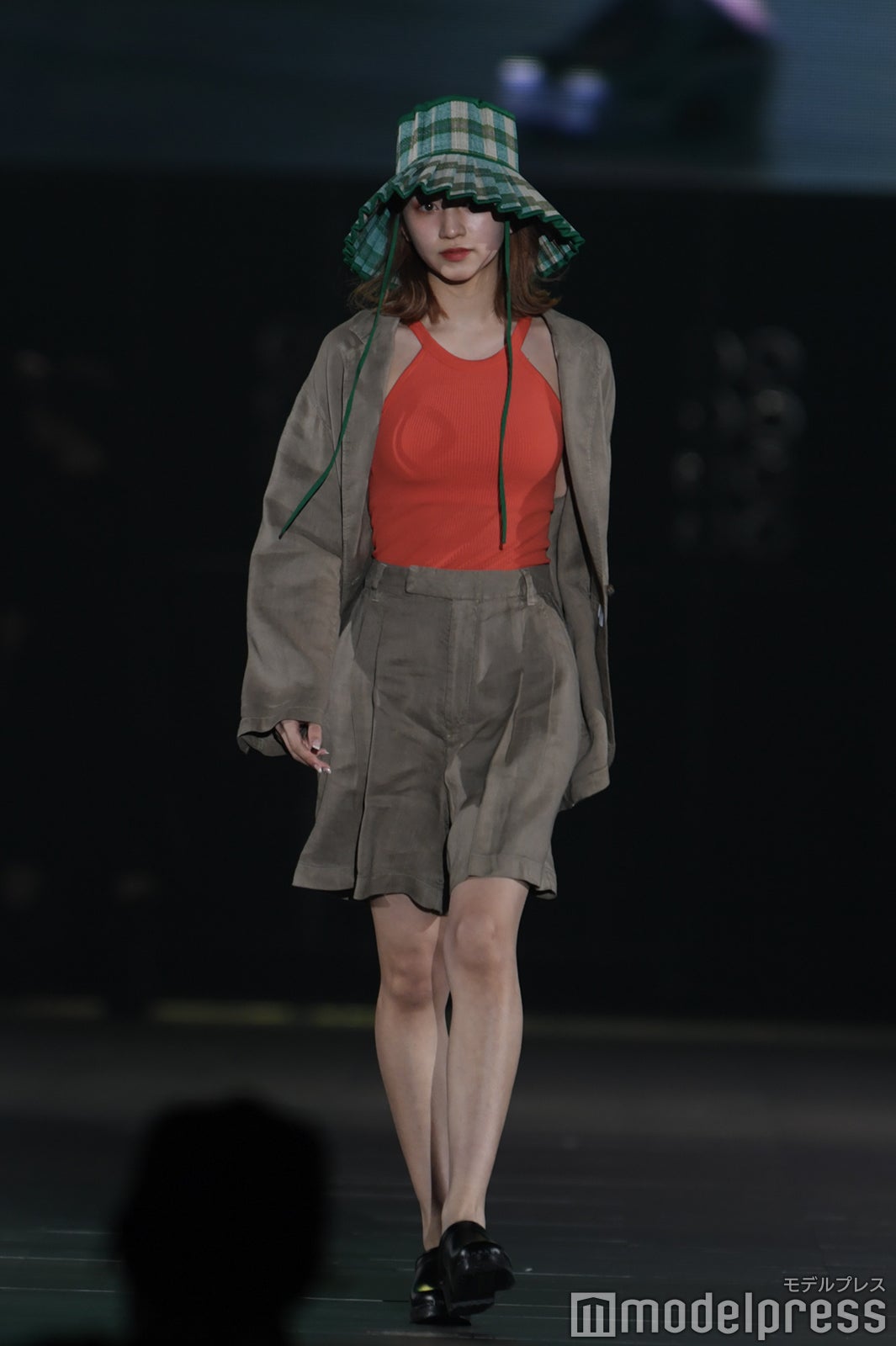 （C）モデルプレス