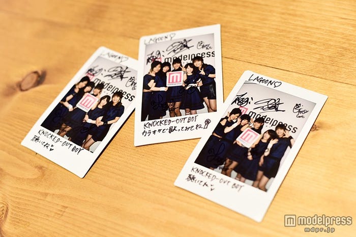 サイン入りチェキ