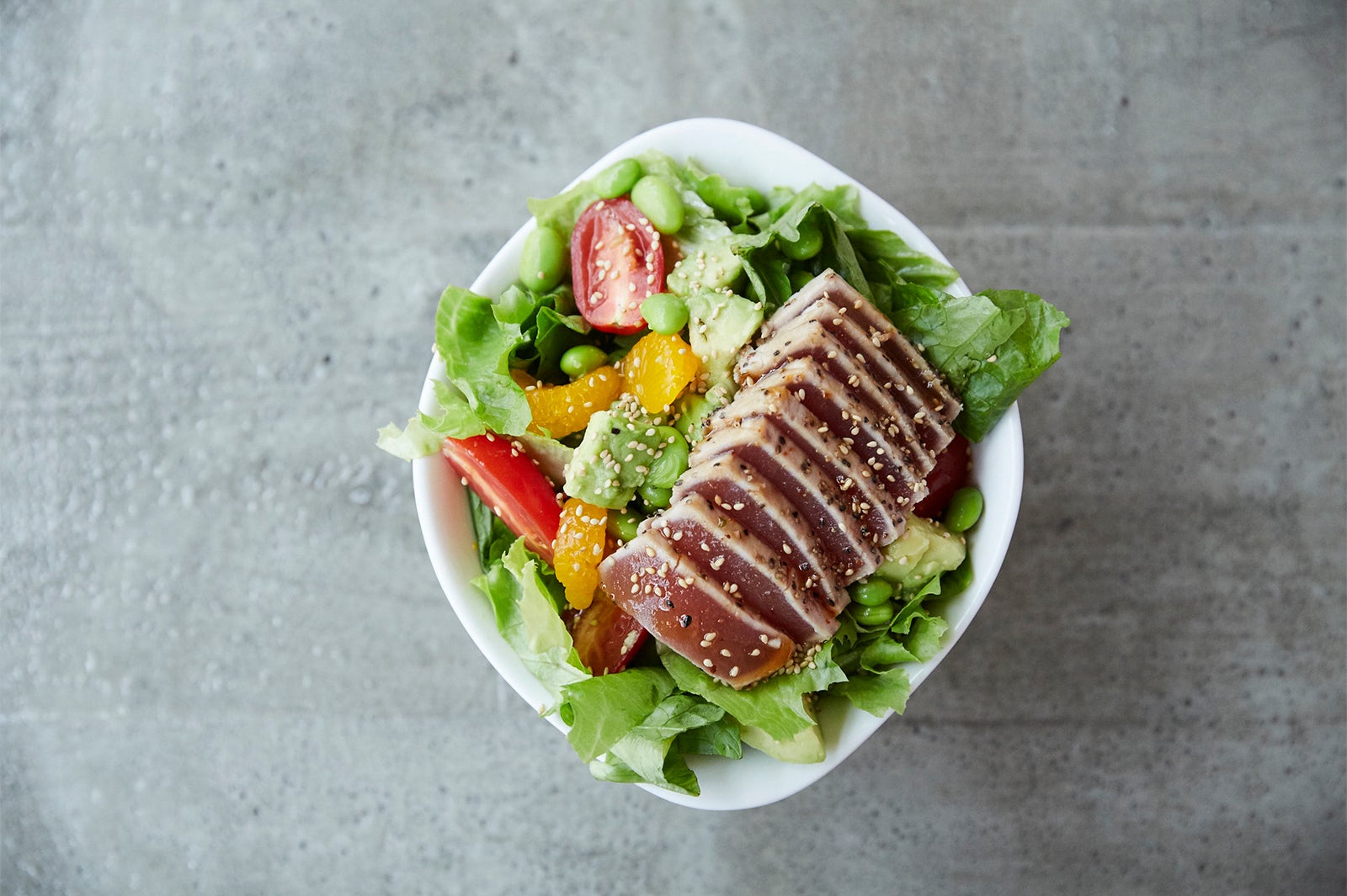 シグナチャーサラダは15種／画像提供：フジオフードシステム