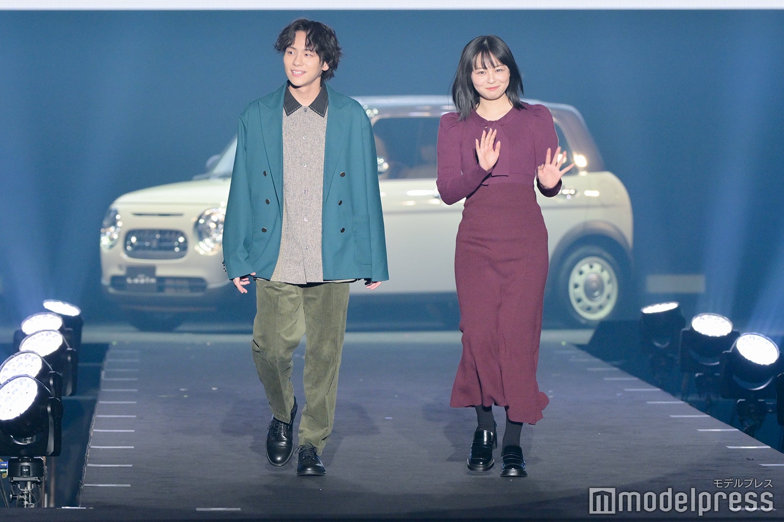 山下幸輝＆莉子（C）モデルプレス