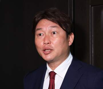 広島・新井監督 「平常心で。良いご縁があるように」1位候補「ちょっと前には決めているので、そこの確認」【一問一答】