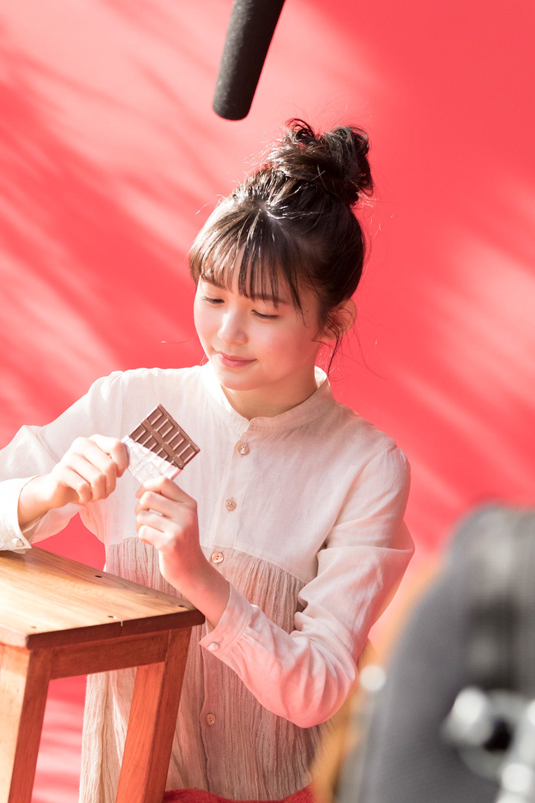 久間田琳加／新CMメイキングカット（提供画像）