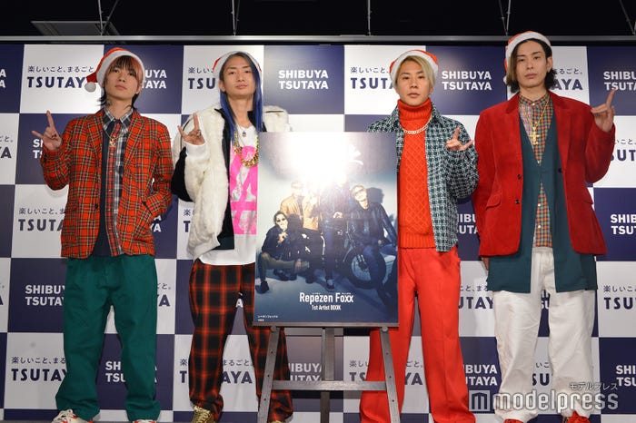 「大炎上 レペゼンフォックス1stArtistBOOK」に出席したRepezen Foxx/(左から)DJ脇、DJ銀太、DJ社長、DJまる (C)モデルプレス