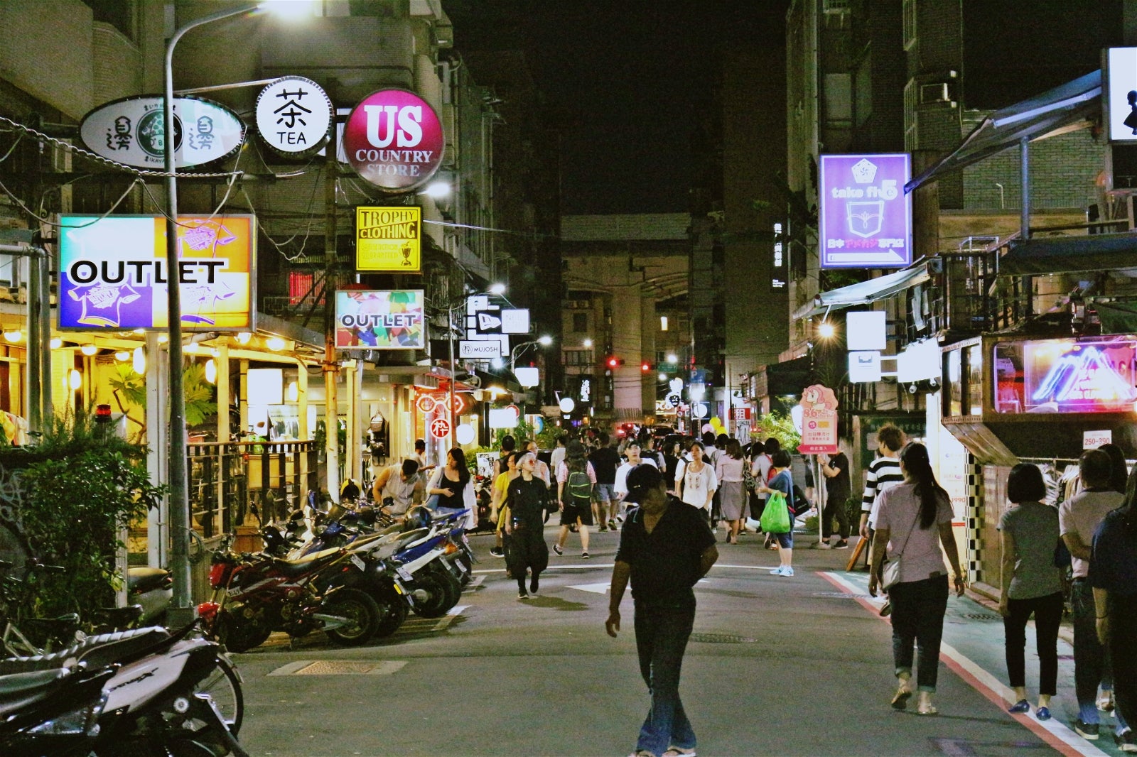 東区／画像提供：所属事務所