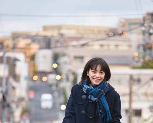 當真あみ、寮生活時の通学ショット 1st写真集封入特典ポストカード第3弾解禁【Ami】