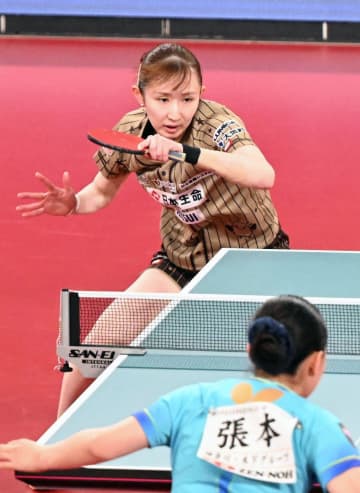 早田ひな無念、4連覇ならず 張本美和との死闘に屈する 3年連続決勝対決で逆転負け 驚異の粘り及ばず