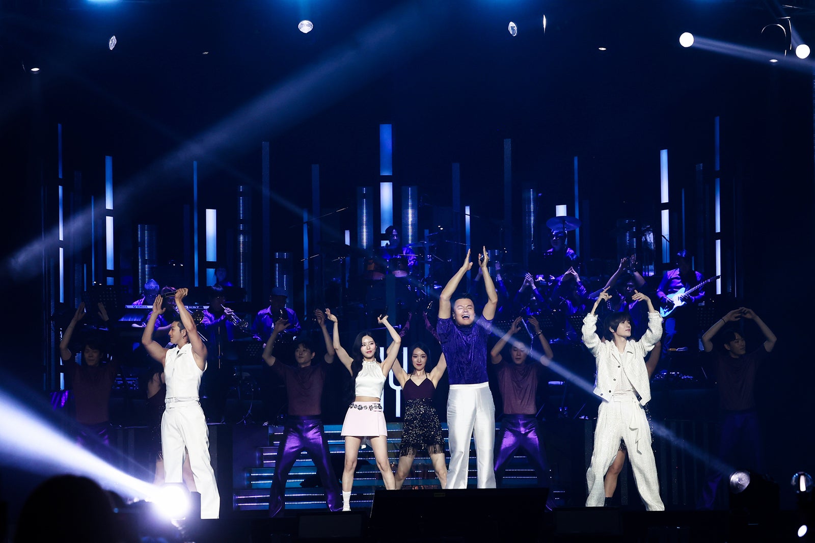 J.Y. Parkら「Weverse Con」16日公演（C）2024 Weverse Con Festival