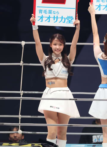 「透明感がすごくて見えない！」大晦日彩ったリングの天使 もはやアイドルなショットに騒然「一生可愛い」「めちゃくちゃ素敵です」