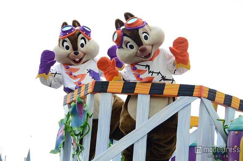 パレード「ハッピーハロウィーンハーベスト」